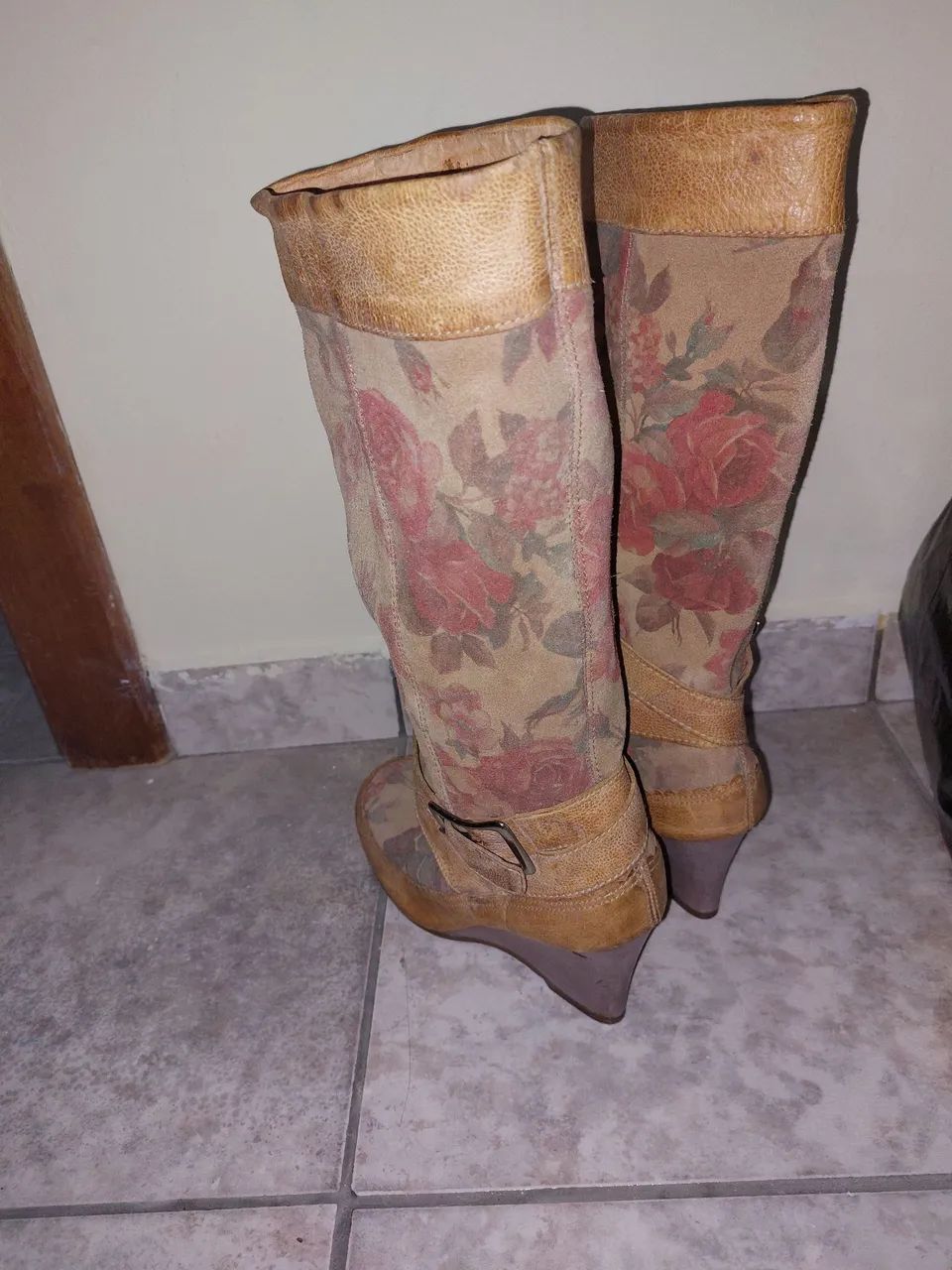 Bota Tamanho 36 - Foto 3