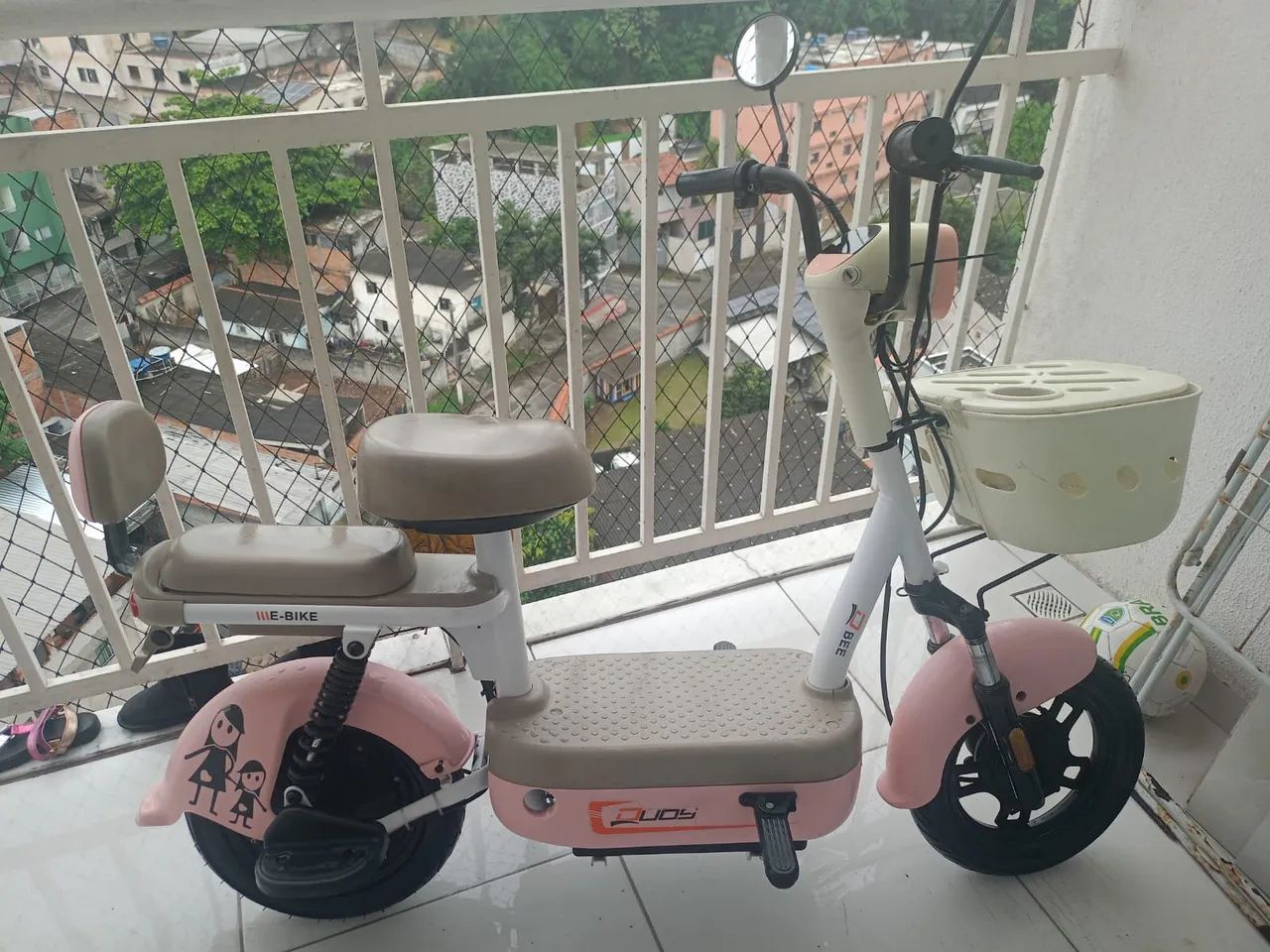 Bicicleta elétrica estilo scooter  - Foto 5