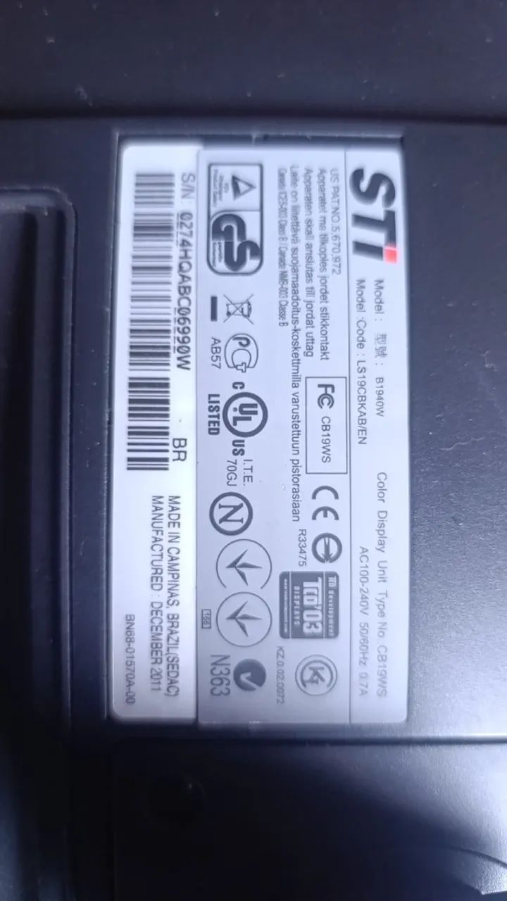 Monitor Samsung SyncMaster B1940W (LS19CBKAB/EN) - Foto 5
