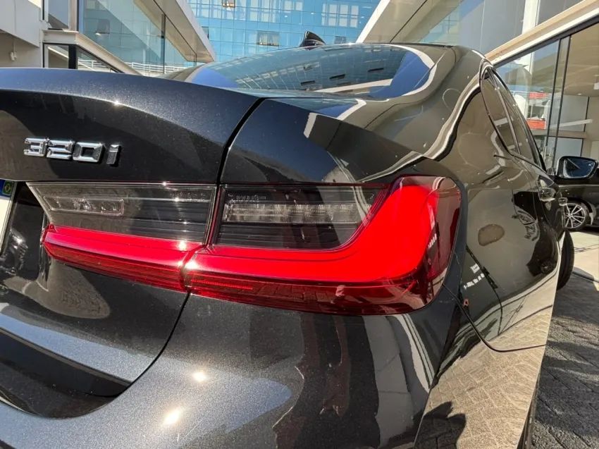 BMW 320I A 2022 - Foto 5