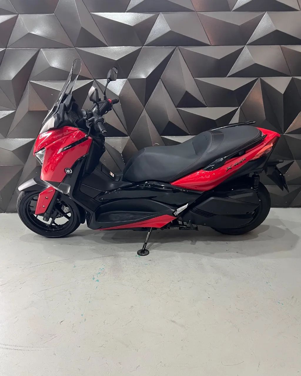 XMAX 250 ABS - Foto 4