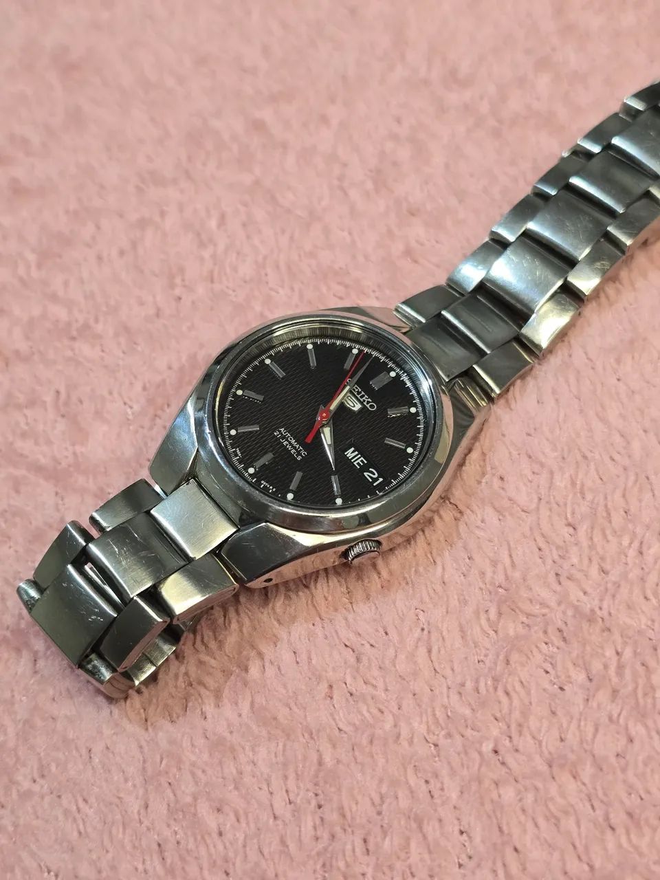 Seiko 5 Automático Waffle Dial - Preto - Foto 3