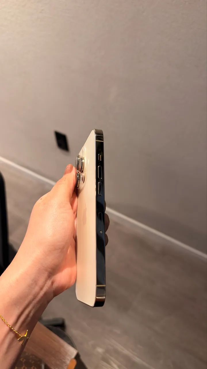 Vende-se IPhone 14 Pro 128 GB - Foto 3
