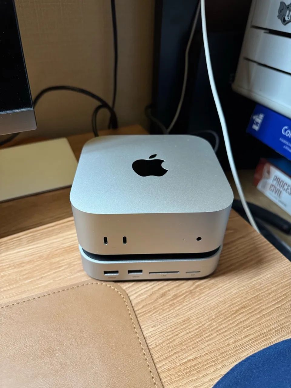 Mac Mini M4 16g RAM 256gb