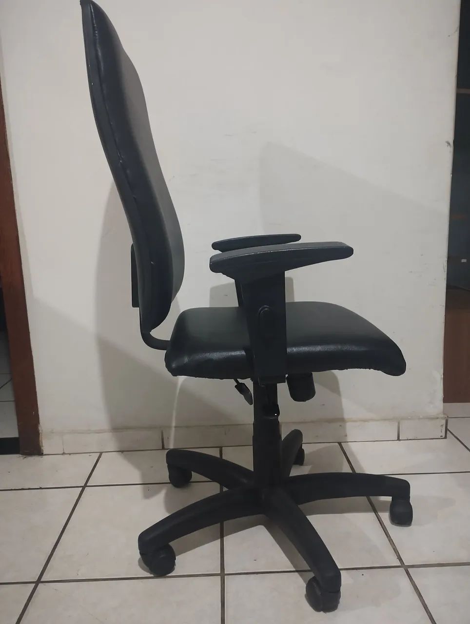 Cadeira de escritório  - Foto 4