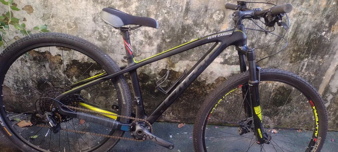 Bicicleta Caloi elite carbom 