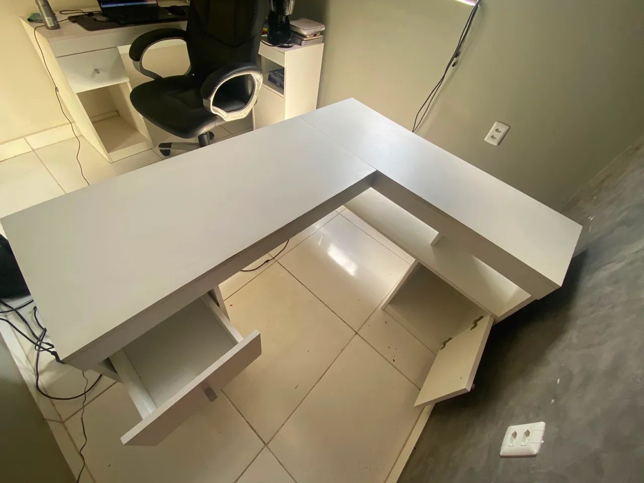 MESA PARA ESCRITÓRIO  - Foto 3