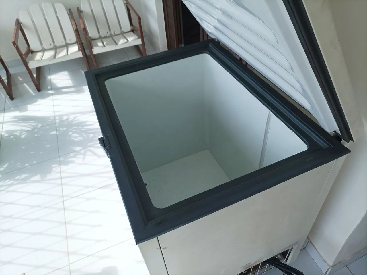 Freezer Horizontal Marca Consul 310 Litros  - Foto 4
