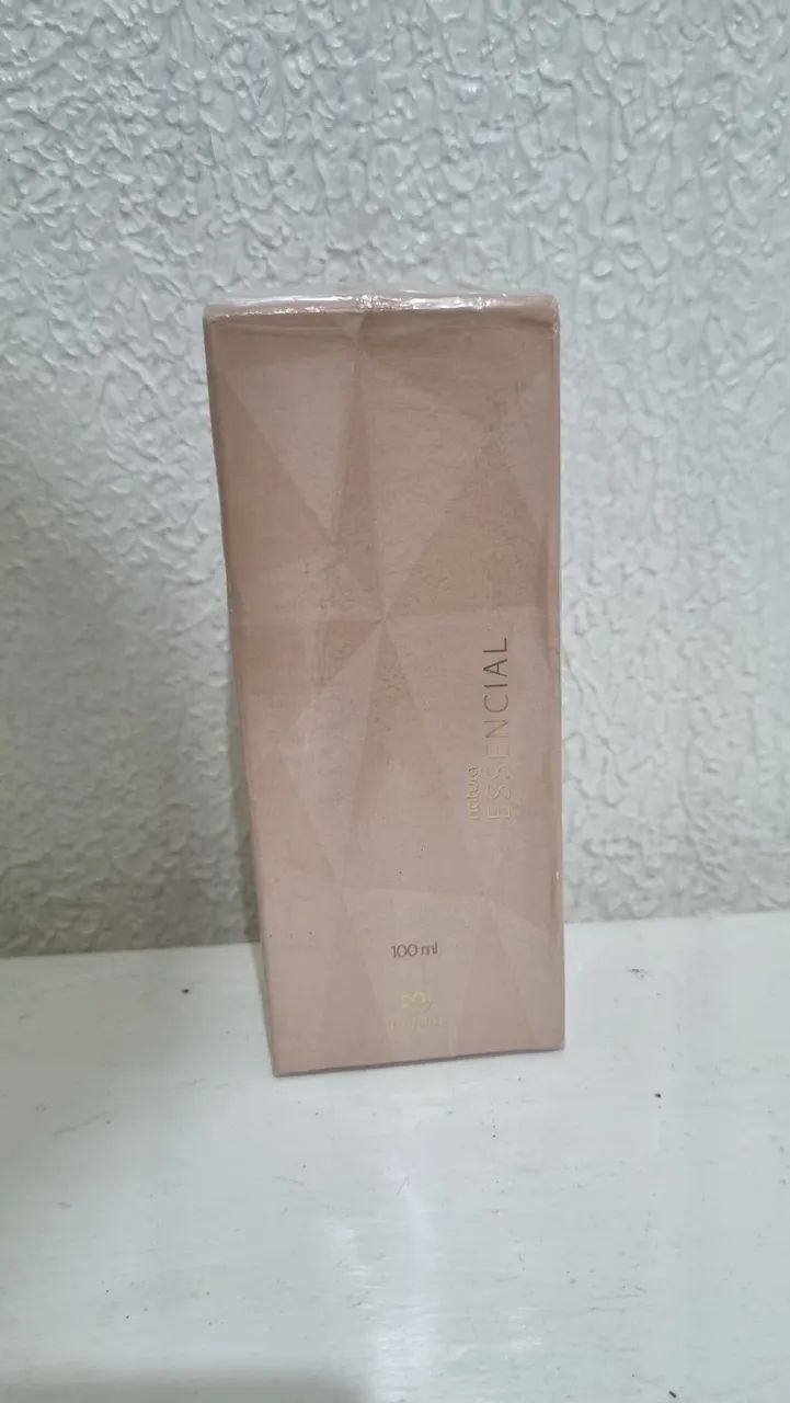 Essencial feminino natura original 