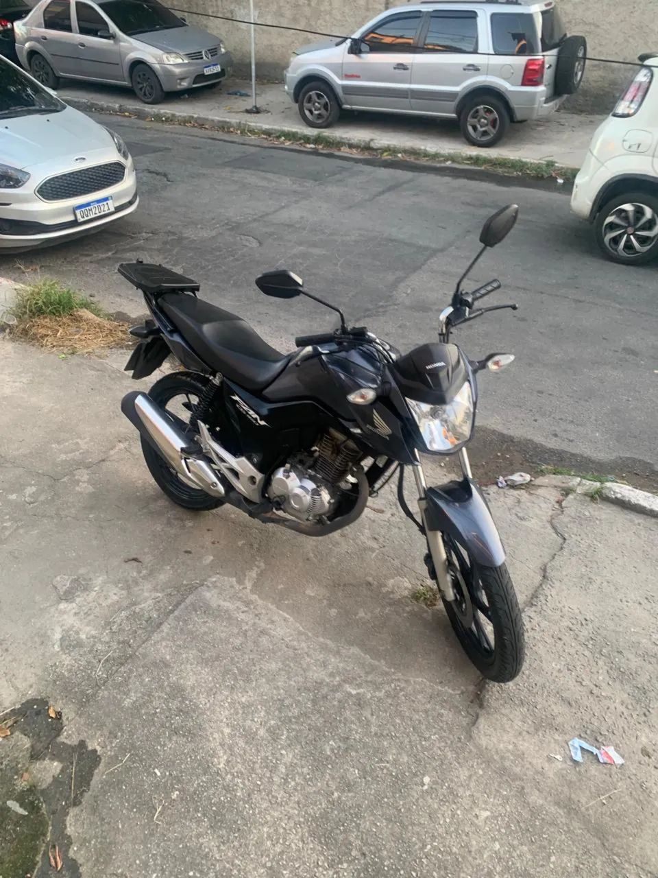 Moto muito nova, com manual e chave reserva  - Foto 2