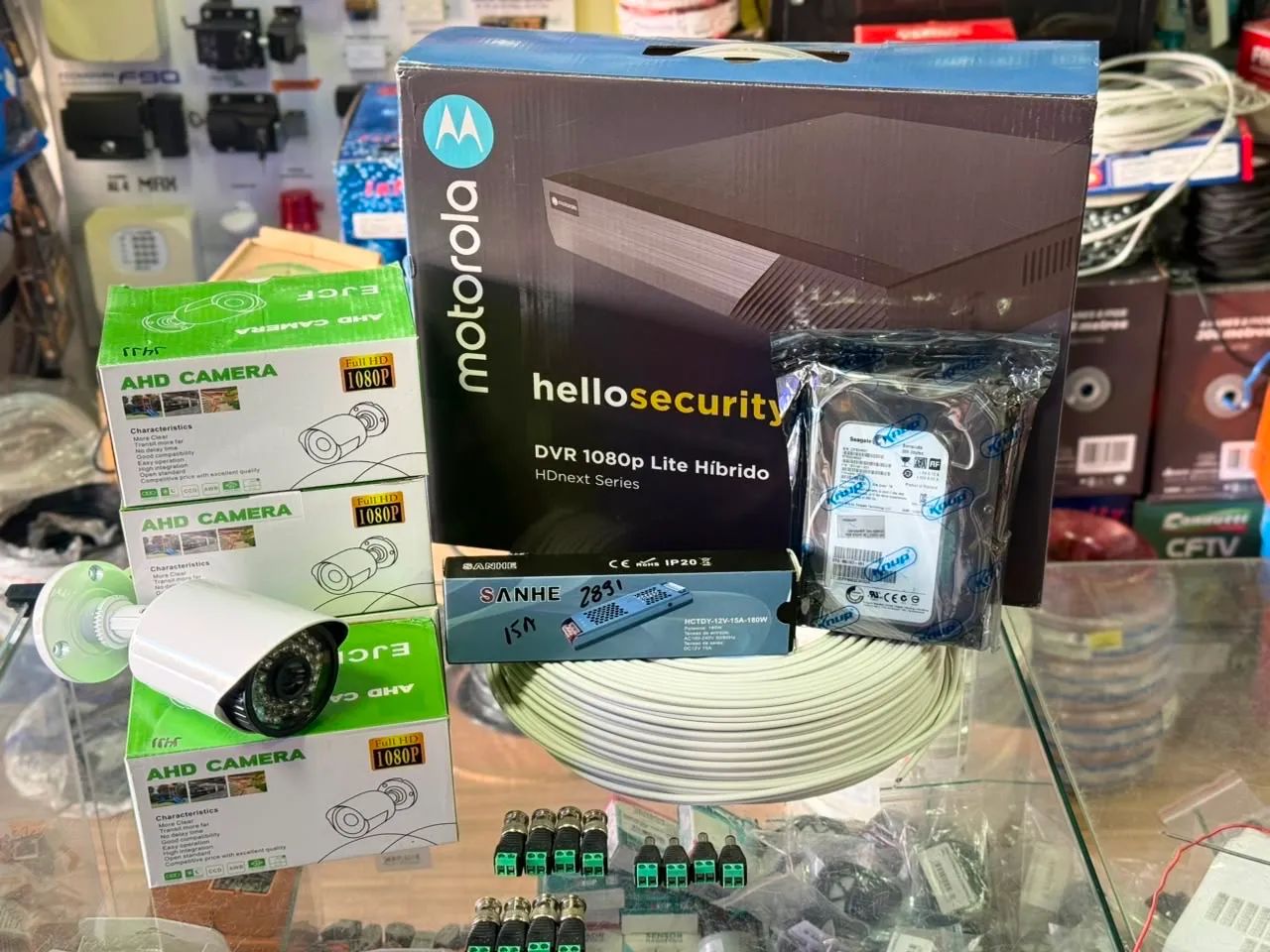 Kit câmera e DVR MOTOROLA 