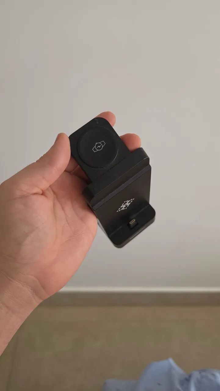 Carregador 3 em 1: Celular, fone e watch  - Foto 4