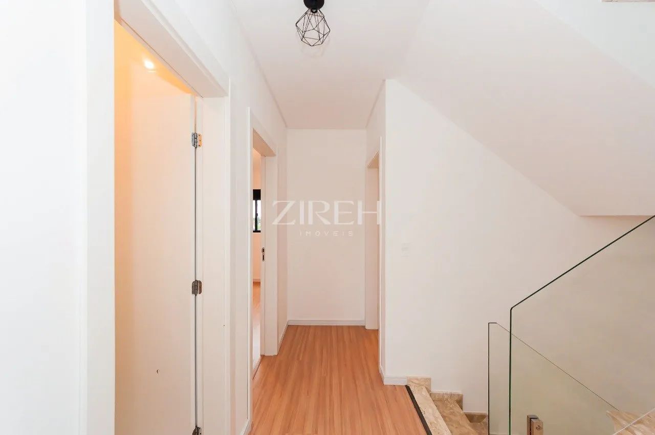 SOBRADO TRIPLEX PARA ALUGAR COM 3 QUARTOS E TERRAÇO NO VISTA ALEGRE - Foto 4