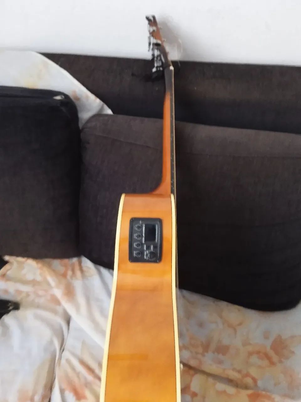 Vendo violão Tagima woodstock  - Foto 3