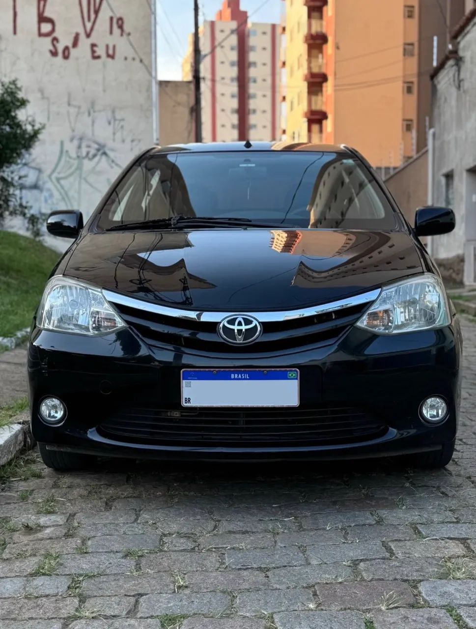 Toyota Etios 2013