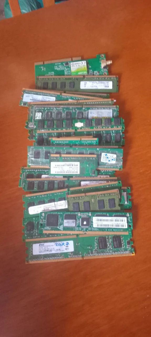 Lote com 25 memórias RAM ddr2 e ddr3  - Foto 2