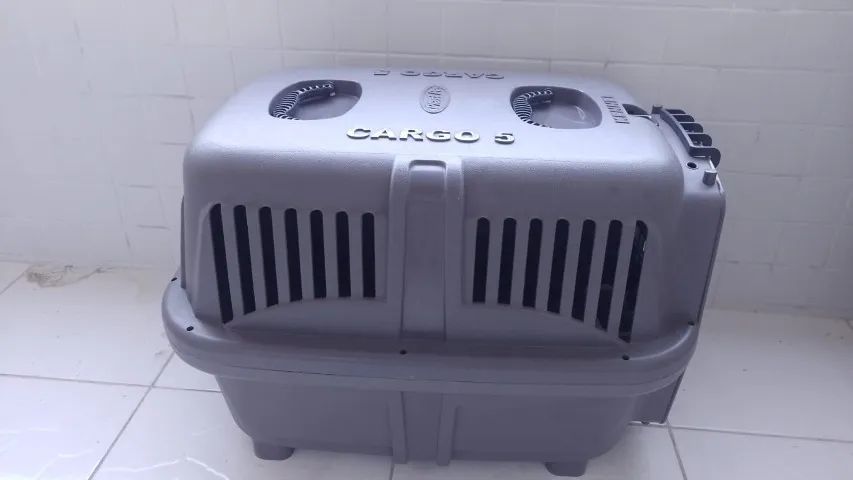 Caixa Plástica para transporte de Pet.