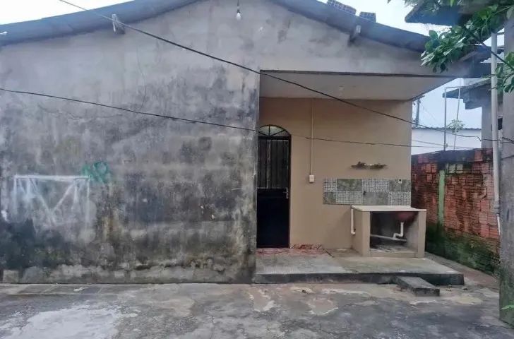 *Vendo casa no Tancredo neves 