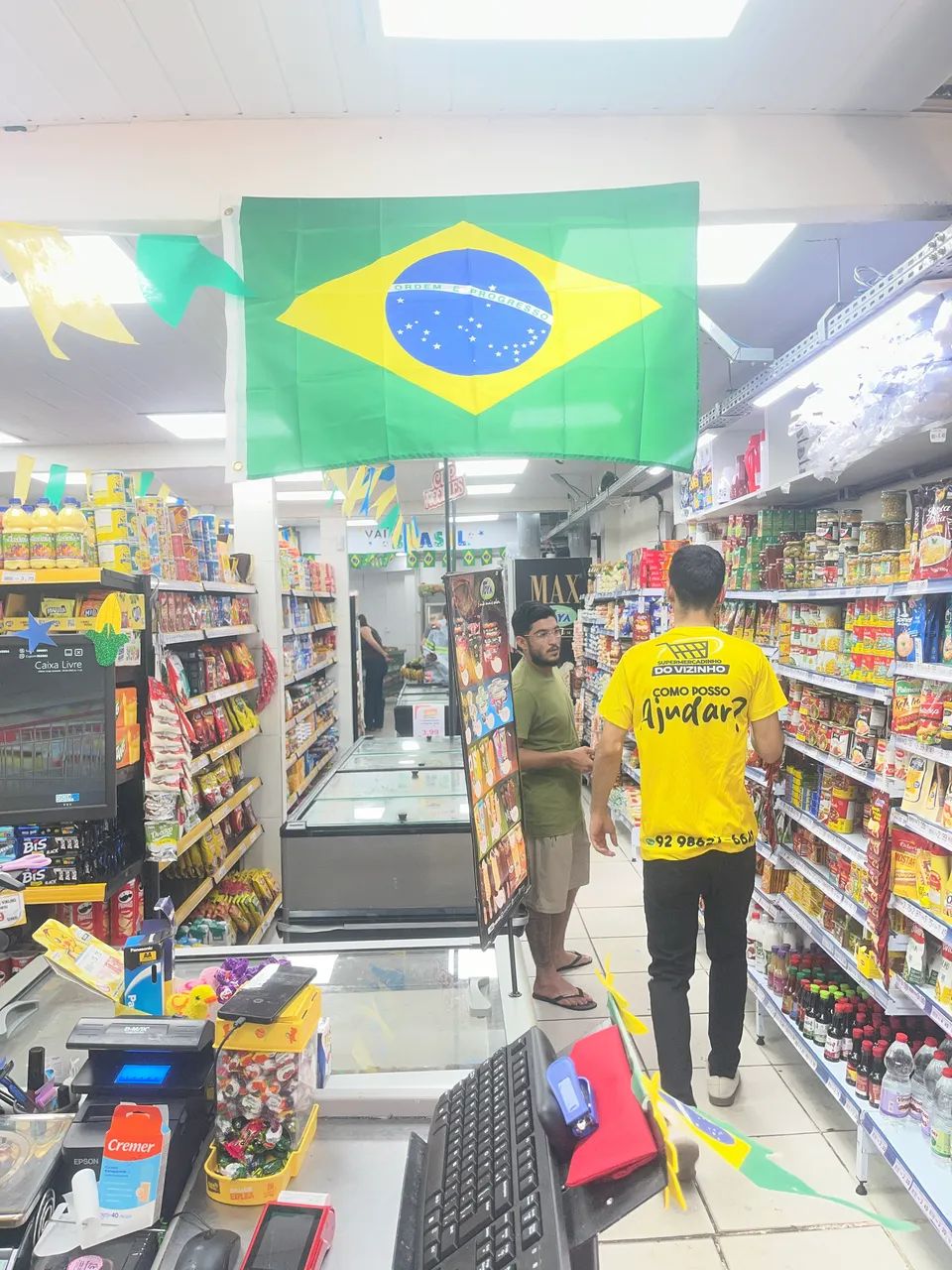 Súper mercadinho do vizinho 