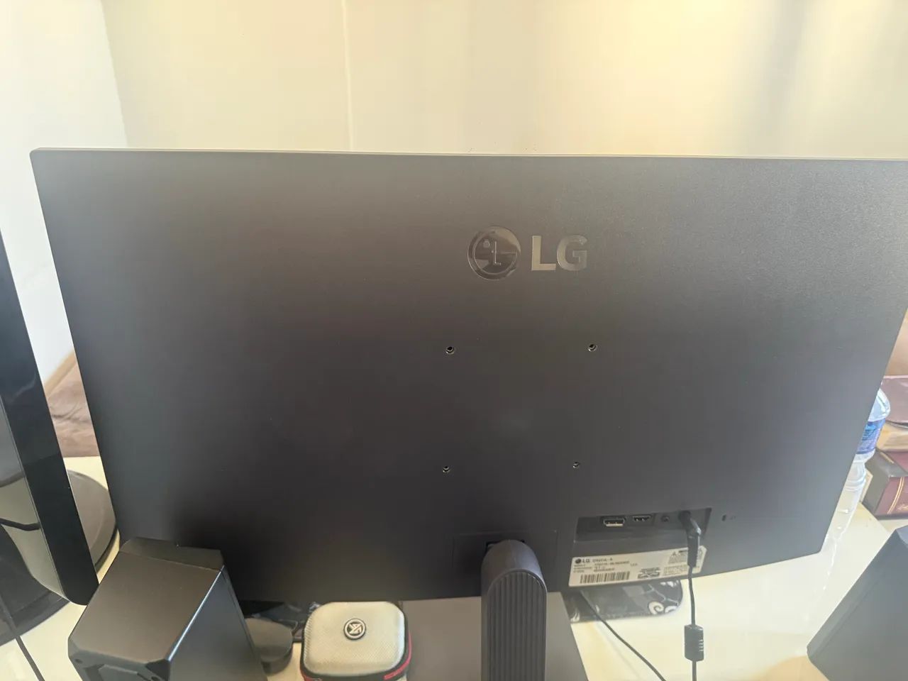 Monitor Gamer 27 polegadas 144hz retirada de peça - Foto 2