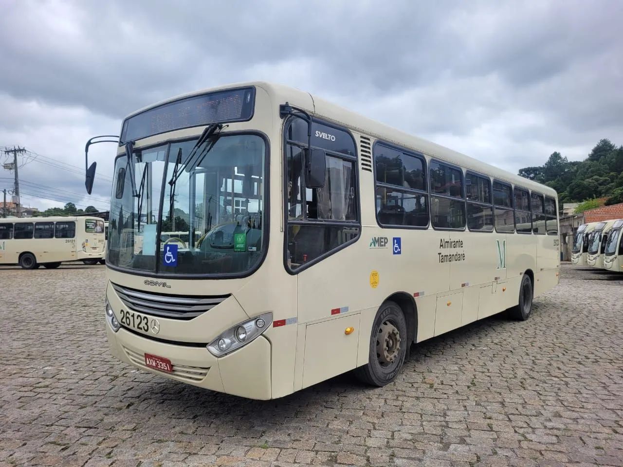 Ônibus Mercedes Benz OF 1721 - Bluetec V - 2013/2014 - Foto 2