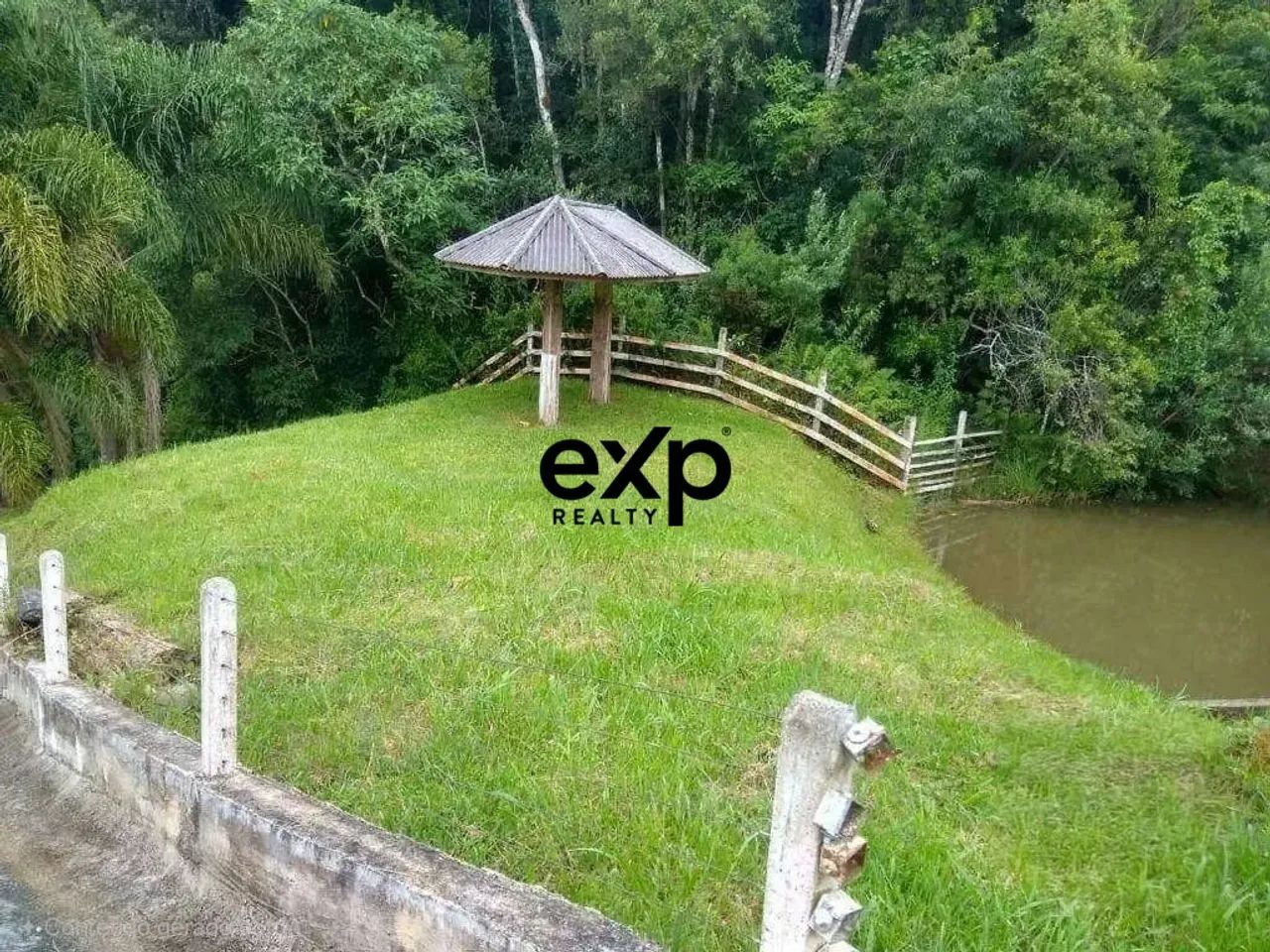 CHACARA SÃO JOSÉ DOS PINHAIS