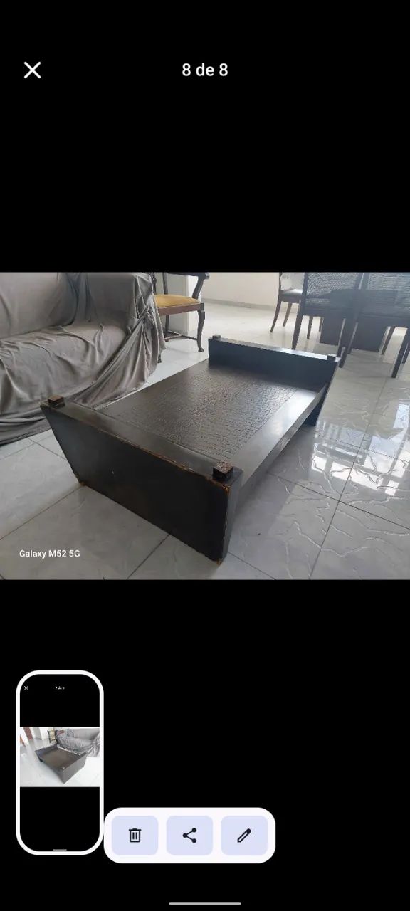Mesa de centro em madeira maciça trabalhada. - Foto 5