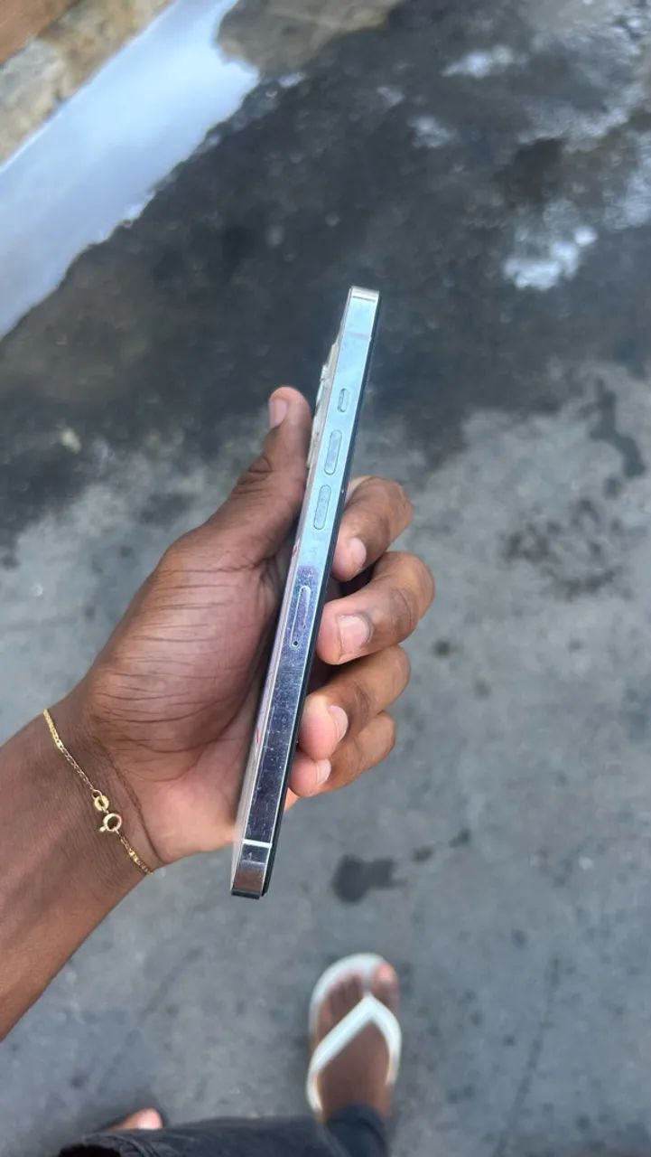 Iphone 12 Pro Max - Foto 3