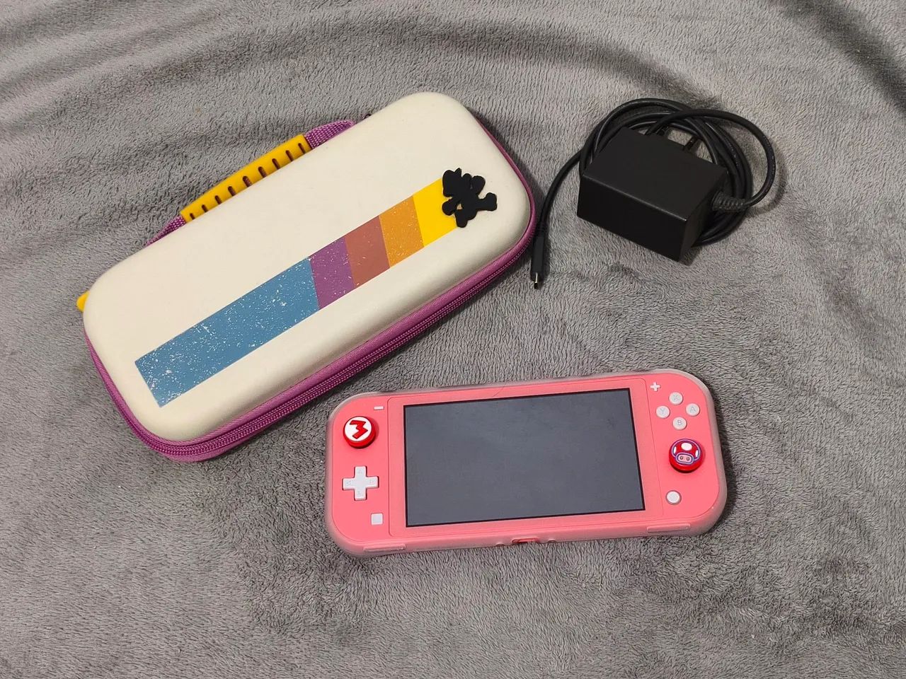 Nintendo Switch Lite Desbloqueado + SD 256GB + Case e Acessórios
