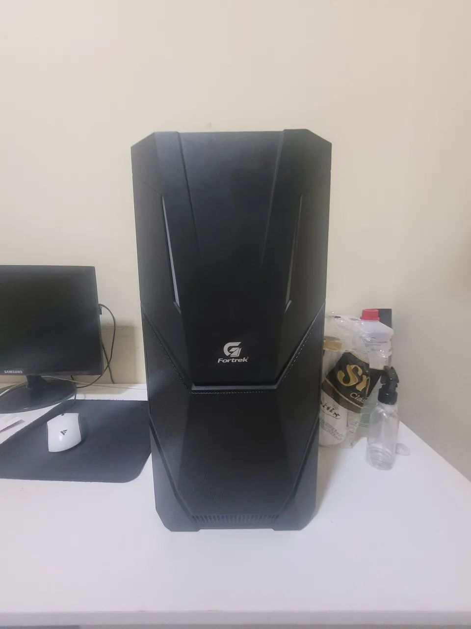 Pc ryzen 3 3200g, 16gb com ssd e hd