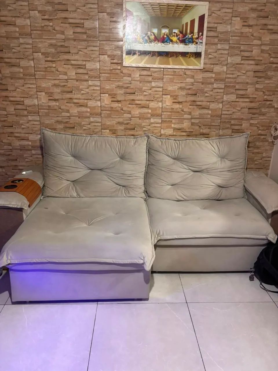 Sofá retrátil e reclinável 