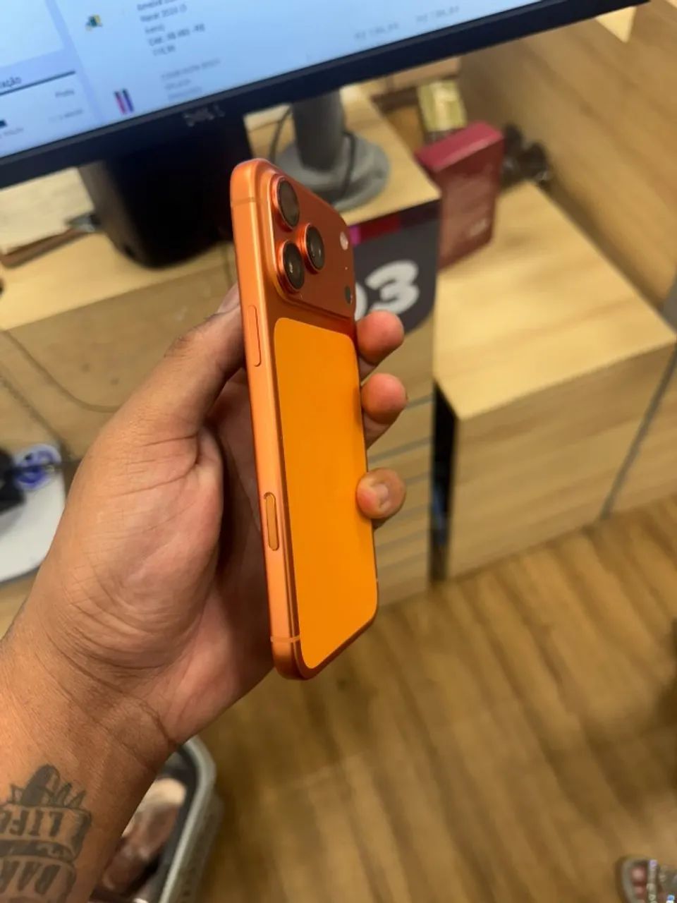 Iphone 17 pro max  - Foto 3