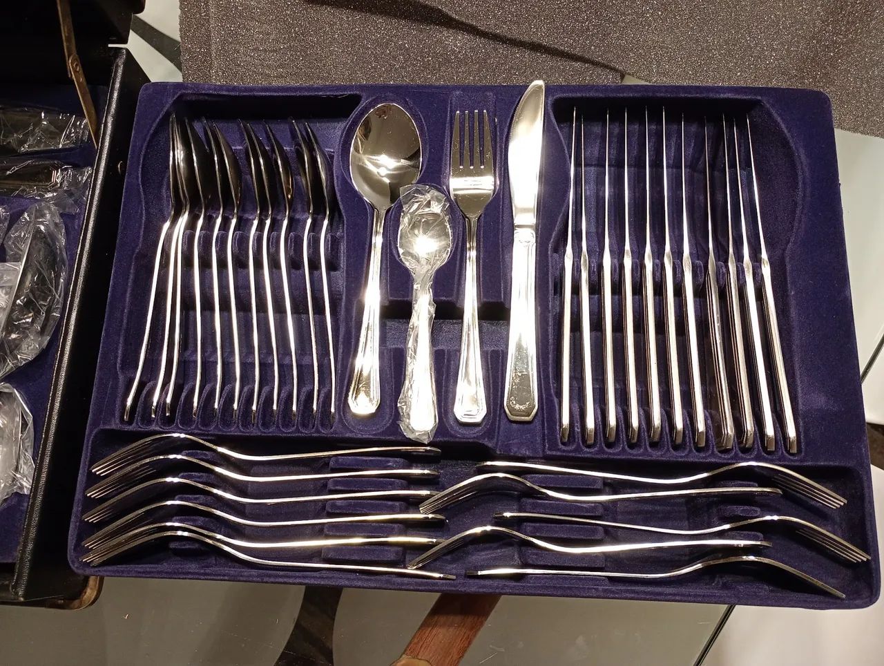 Faqueiro Requinte inox 72 peças pouco uso - Foto 3