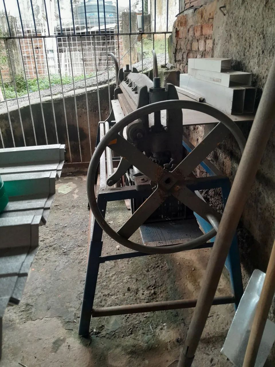 Máquina de dobrar calha - Foto 3