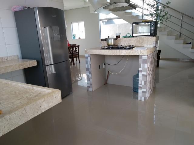 Samuel Pereira oferece: Casa Nova Moderna Sobradinho 3 suites Aceita lote Cabv BR-020 - Foto 6