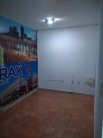 Aluga-se Prédio comercial, Próximo ao Hiper Bom Preço - Foto 13