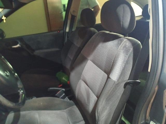 Vectra GLS 2.2 ano 2000 - Foto 13