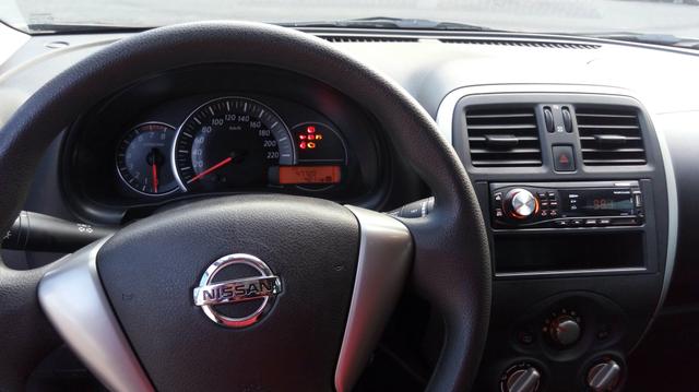 March nissan 10 s - Foto 6