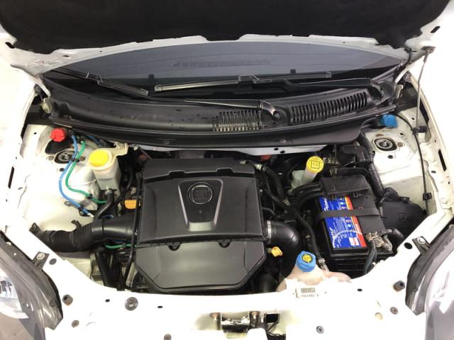 Fiat Palio Essence 1.6 16v 2015 Flex - Foto 13