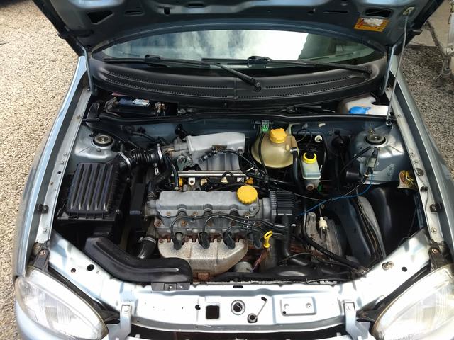 Corsa sedan Super 1.0 8v ano 1998 - Foto 17