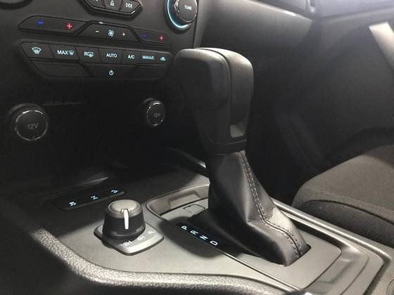 Ranger Diesel XLS 2.2 4x4 AT (2021) - Foto 8