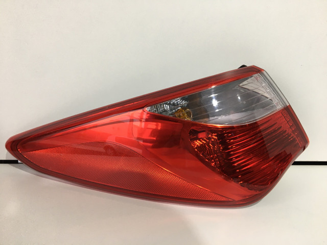 Lanterna Esquerda Hyundai Hb20 Sedan 2012 2013 2014 2015 Original BG318 