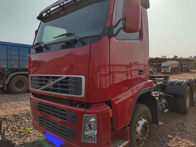 CAMINHÃO VOLVO FH 420 ANO 2006