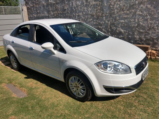 FIAT LINEA 1.8 MANUAL 2016
