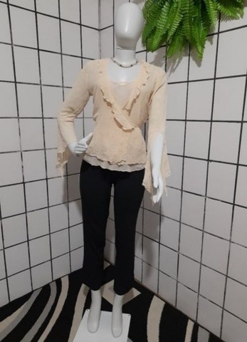 Blusa social transpassada e regata SHOULDER.  - Foto 2