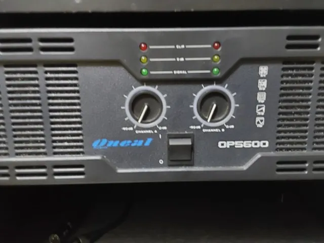 Amplificador De Potência Oneal Op5600 1000w Rms Bivolt
