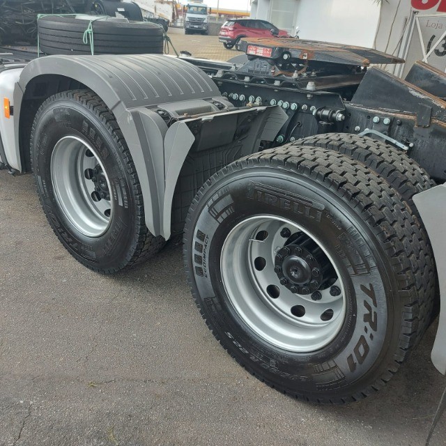 Actros 2651 6x4 - Ano 2019 - Mega Espace - Foto 11