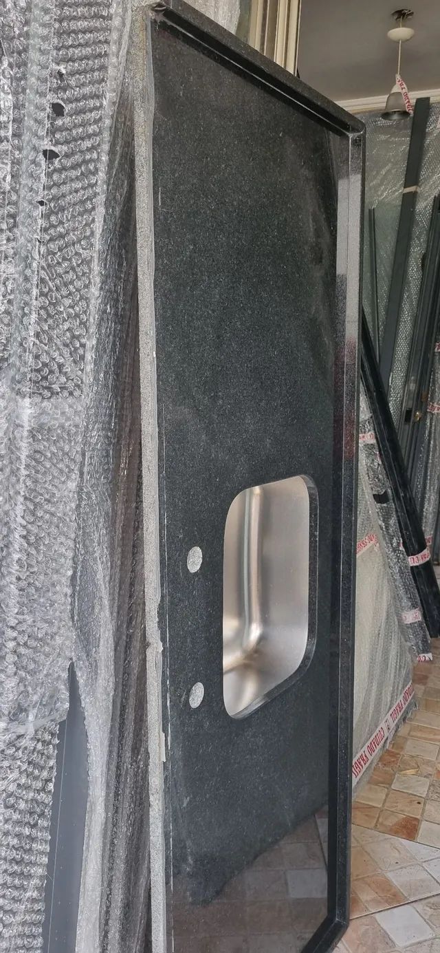 Pia cozinha pedra são Gabriel preto absoluto - Foto 2