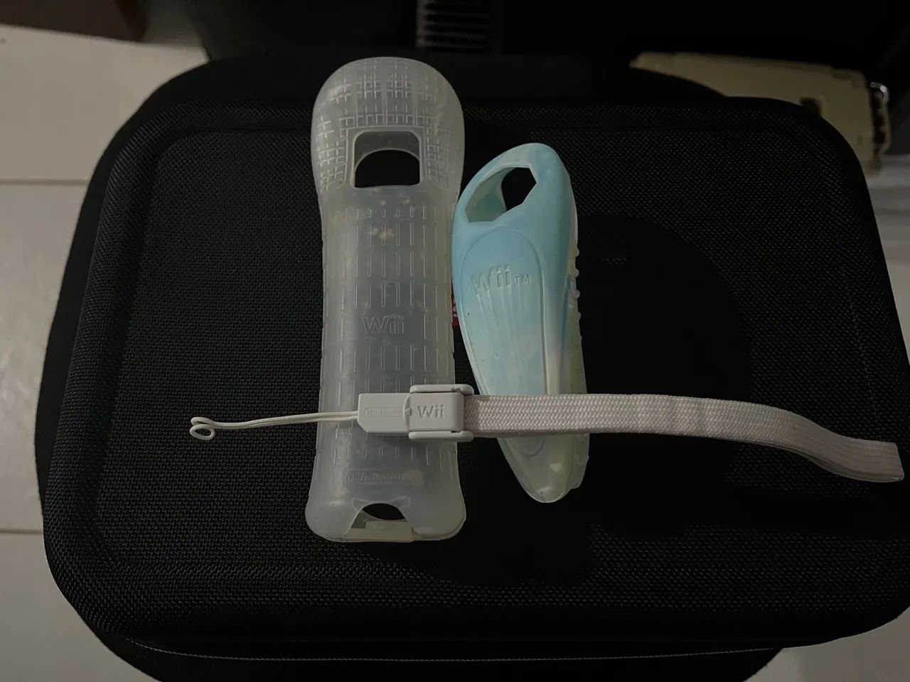 Capa para Controle Wii + Nunchuck Azul e Alça de segurança - Original - Usado