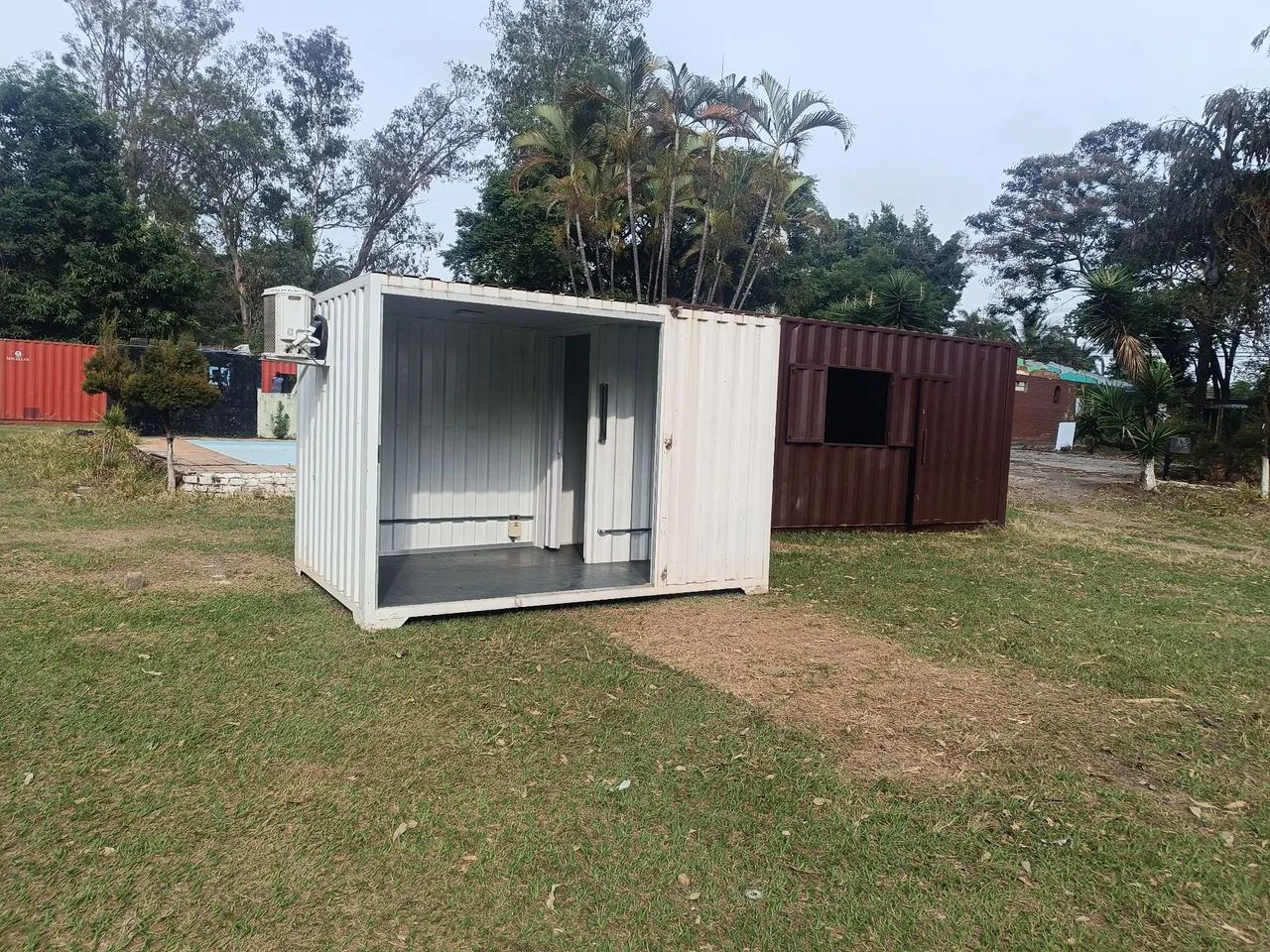 Container escritório completo vidro Blindex ar condicionado